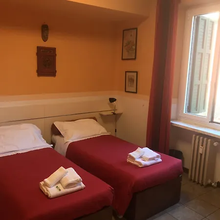 Ad Centrum Di Fraccaroli Fabio 2* Verona